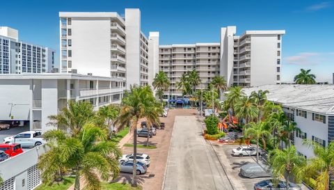 3100 NE 48th Street