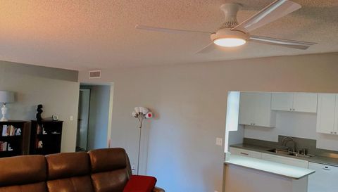 1719 NW 23rd Ave #4a