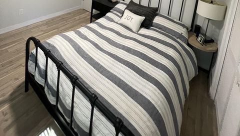 16915 Ardisia Dr