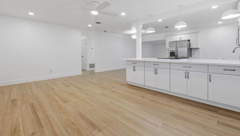 305 Glen Oak Rd