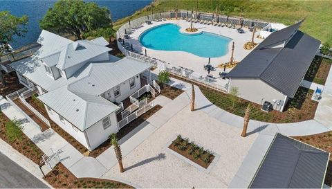 5616 QUIET PALM LOOP