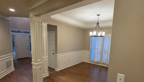 2030 Lenox Cove Cir NE