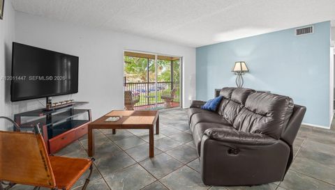 3083 N Oakland Forest Dr