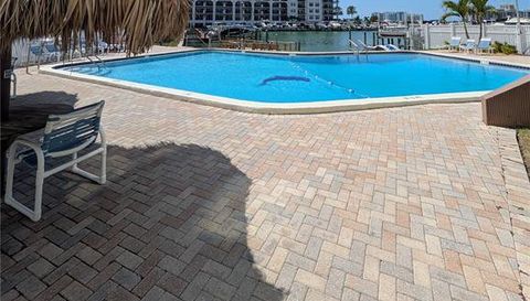 255 Dolphin Point