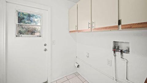 655 ROSEWOOD