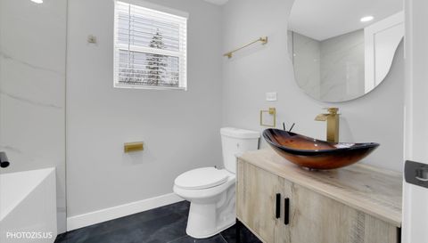 2N356 Prairie Avenue