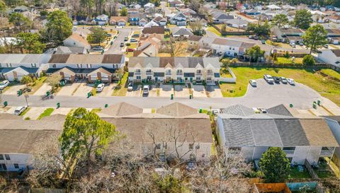 1815 Pointed Leaf Ln