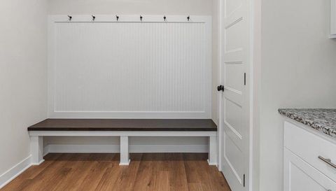 Xxx Middle Cullen Road