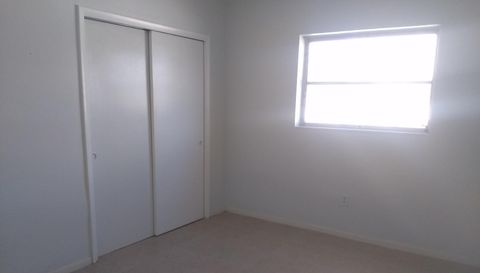 1735 NE 164th St #210