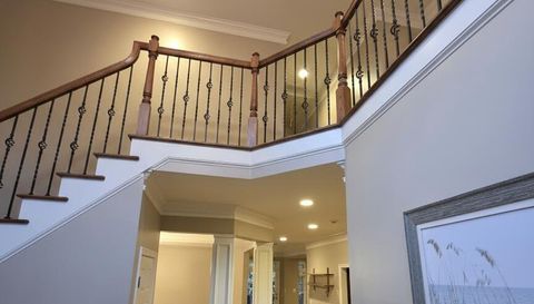 2030 Lenox Cove Cir NE