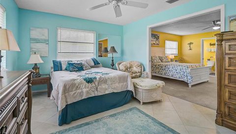 7128 W COUNTRY CLUB DRIVE N