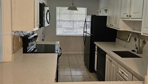 3070 Nw 48th Ter