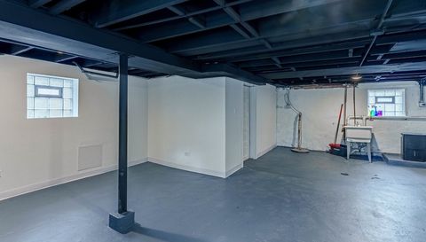 2343 Ridgeland Avenue