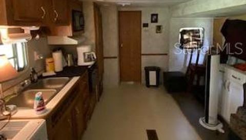 490 Saint Regis Grade