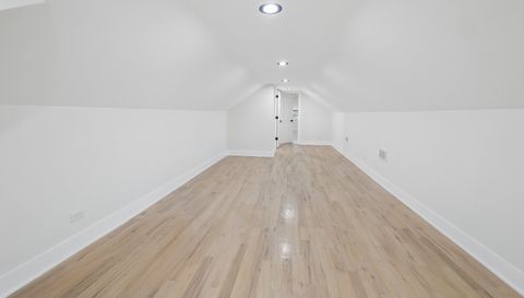5218 W 55th Street