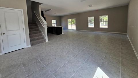 12569 Creekside Manor