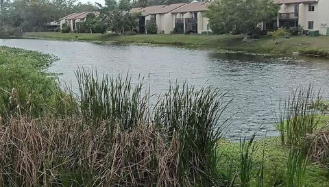 2716 HIDDEN LAKE BOULEVARD