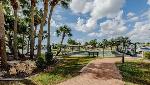 2100 KINGS HIGHWAY BOULEVARD