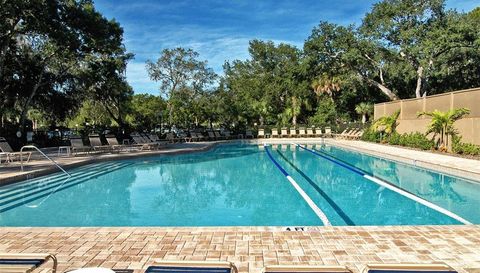 2937 TAYWOOD MEADOWS