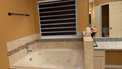 14303 S Vista Glen Loop