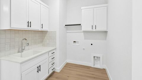 220 Reata Ridge LOOP