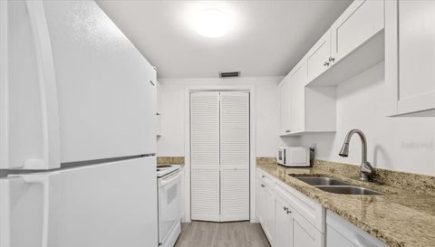 1235 S HIGHLAND AVENUE