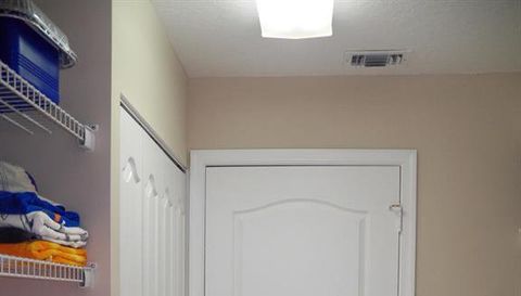 4139 Moon River Circle