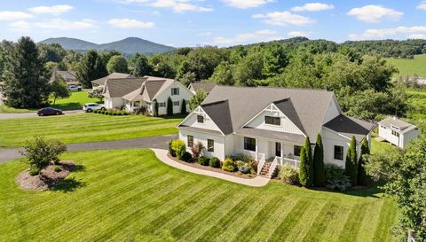 394 Kellwood Dr