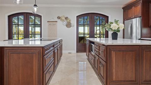 1006 Lake Cooper