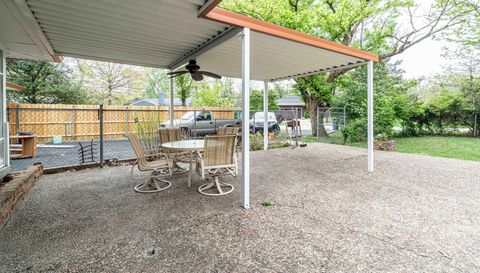 1609 Crestview Dr