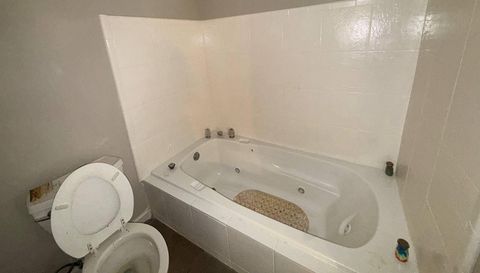 2940 Benjamin E Mays Dr SW