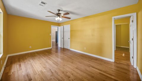 439 Sommerville Ave