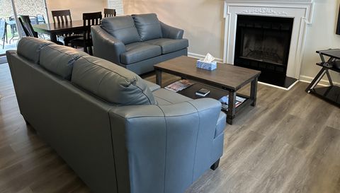 4936 Windsor Downs Dr