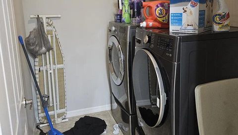 3264 Royal Gardens Ave